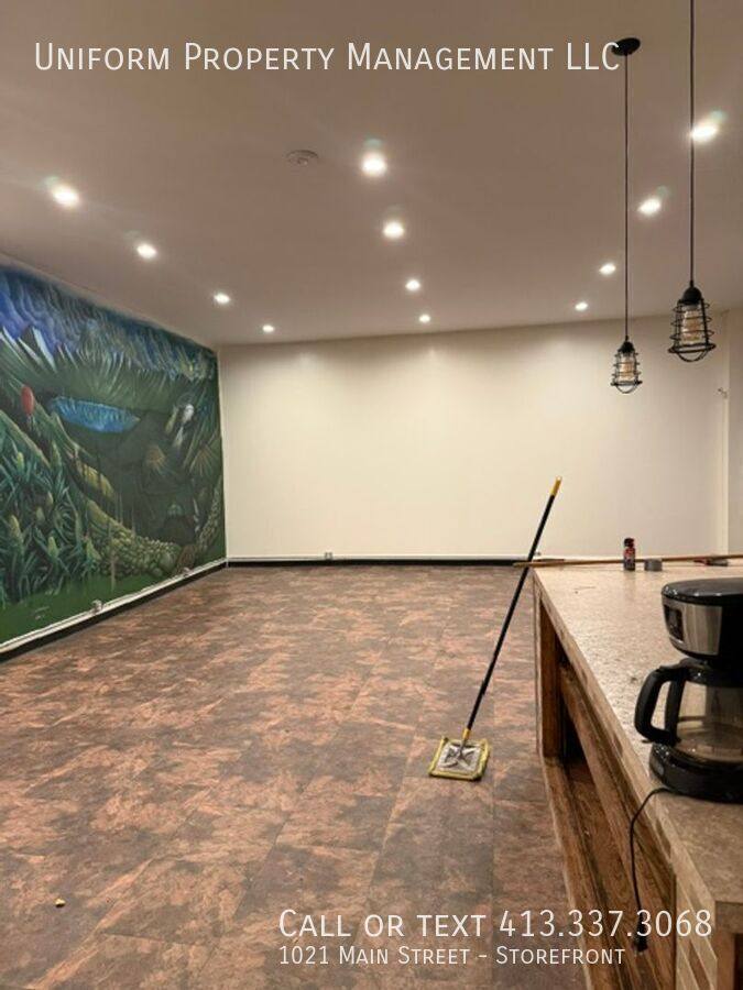 Apartment for rent at 1021 Main St #STOREFRONT, Springfield, MA 01103