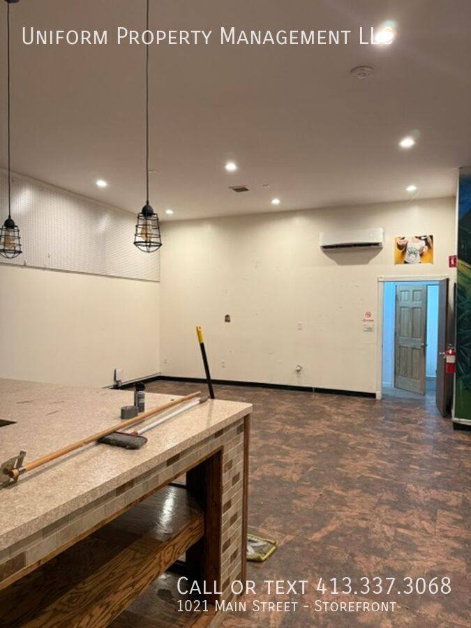 Apartment for rent at 1021 Main St #STOREFRONT, Springfield, MA 01103