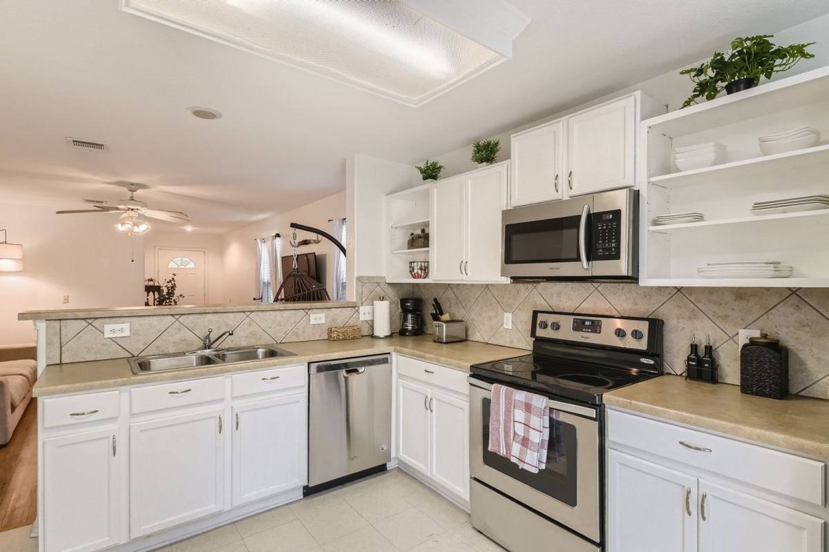 House for rent at 7012 Encanto Trail, Austin, TX 78744