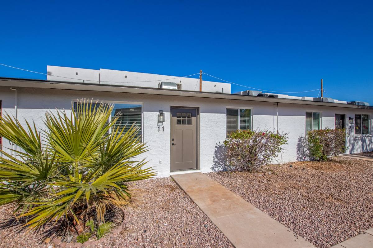 Apartment for rent at 4410 N 14th St, Phoenix, AZ 85014