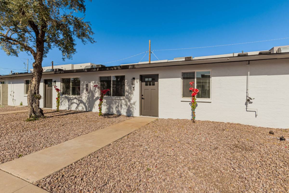 Apartment for rent at 4410 N 14th St, Phoenix, AZ 85014