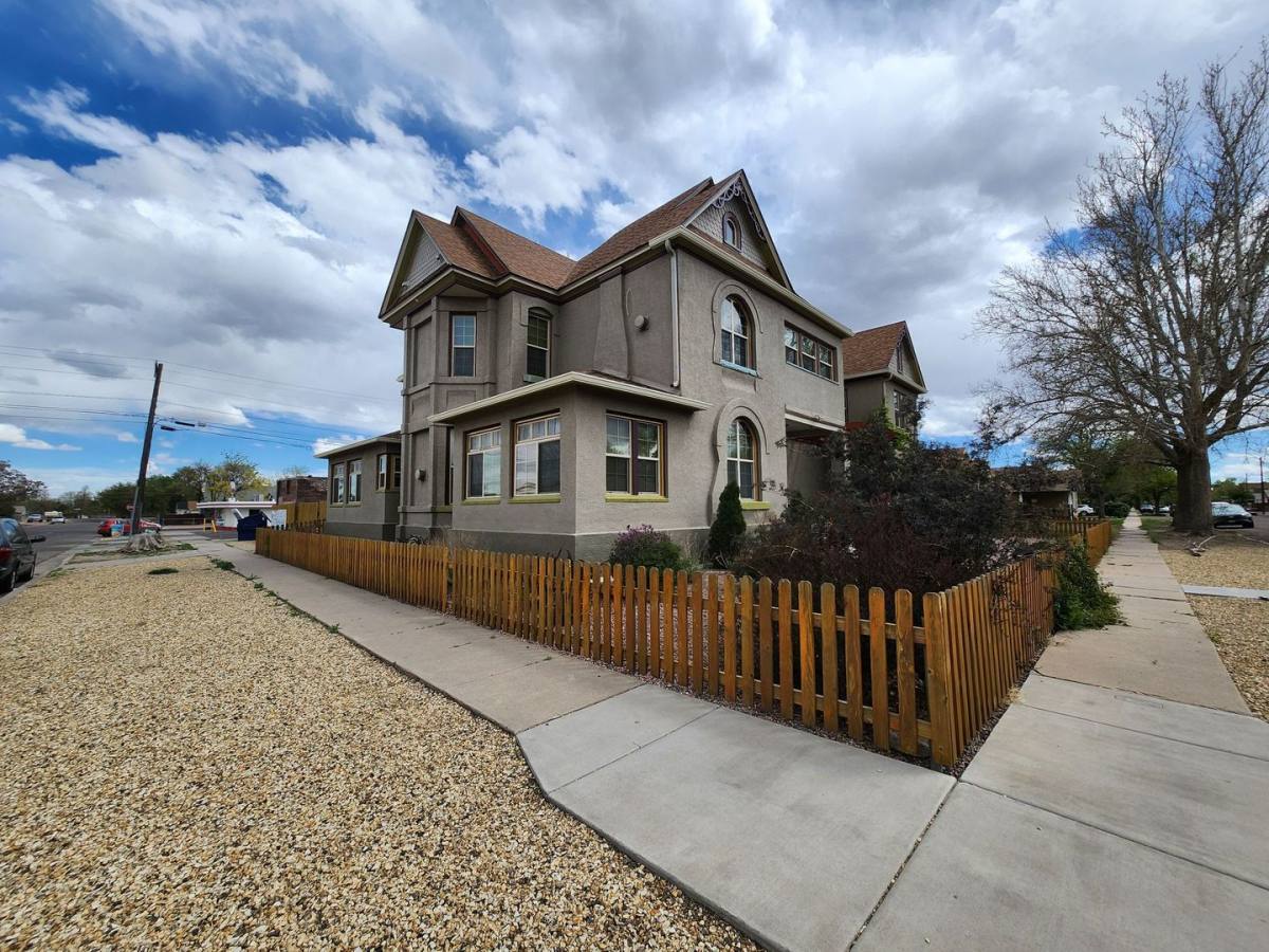 Apartment for rent at 1000 Carteret Ave #4, Pueblo, CO 81004
