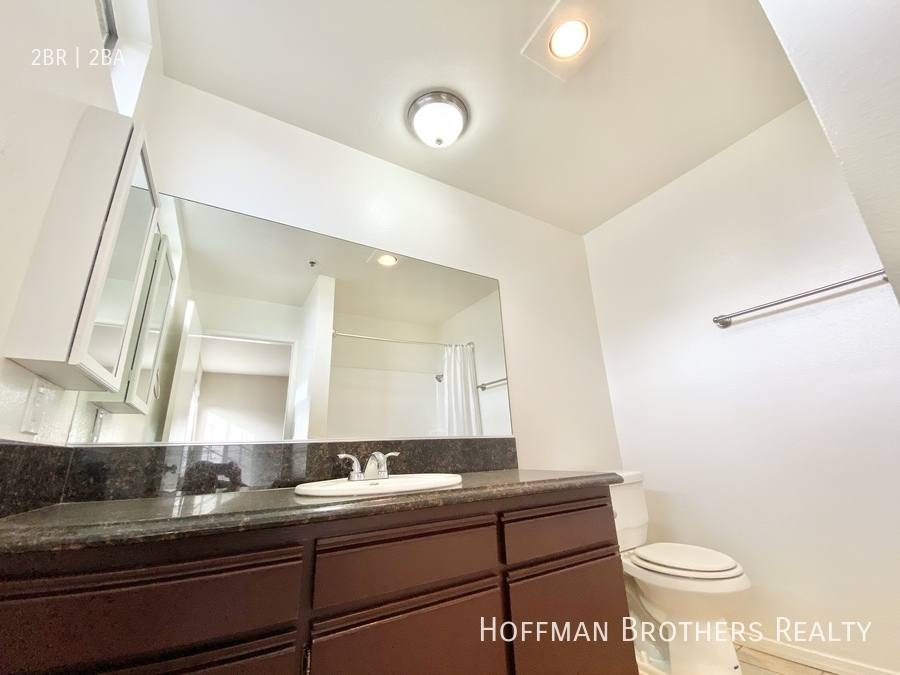 Apartment for rent at 8722 Burton Way #110, Los Angeles, CA 90048