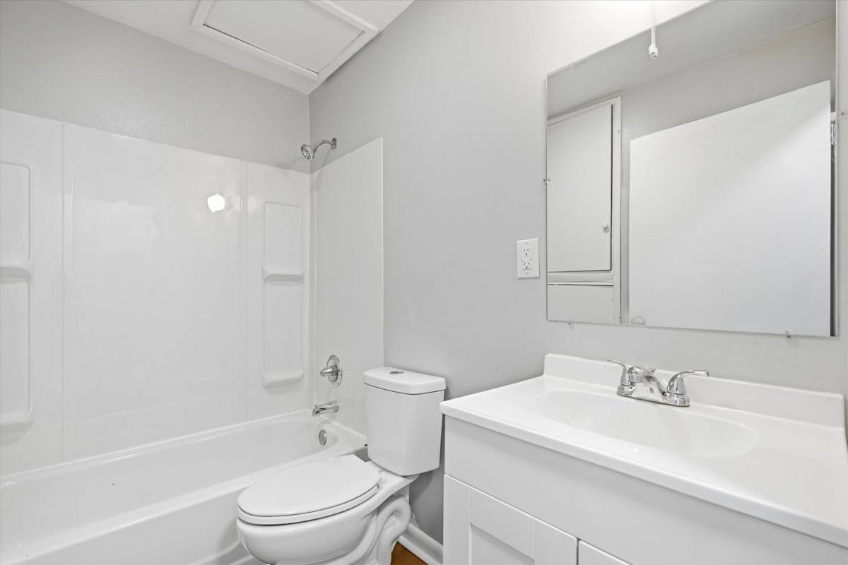 Apartment for rent at 924 W Huntington, Jonesboro, AR 72401
