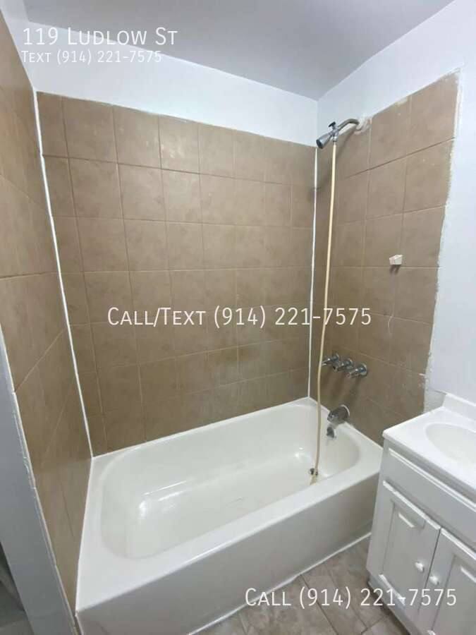 Apartment for rent at 119 Ludlow St, Yonkers, NY 10705