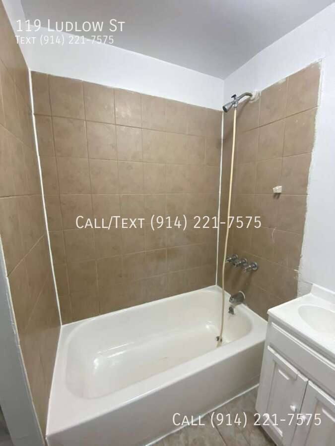 Apartment for rent at 119 Ludlow St, Yonkers, NY 10705