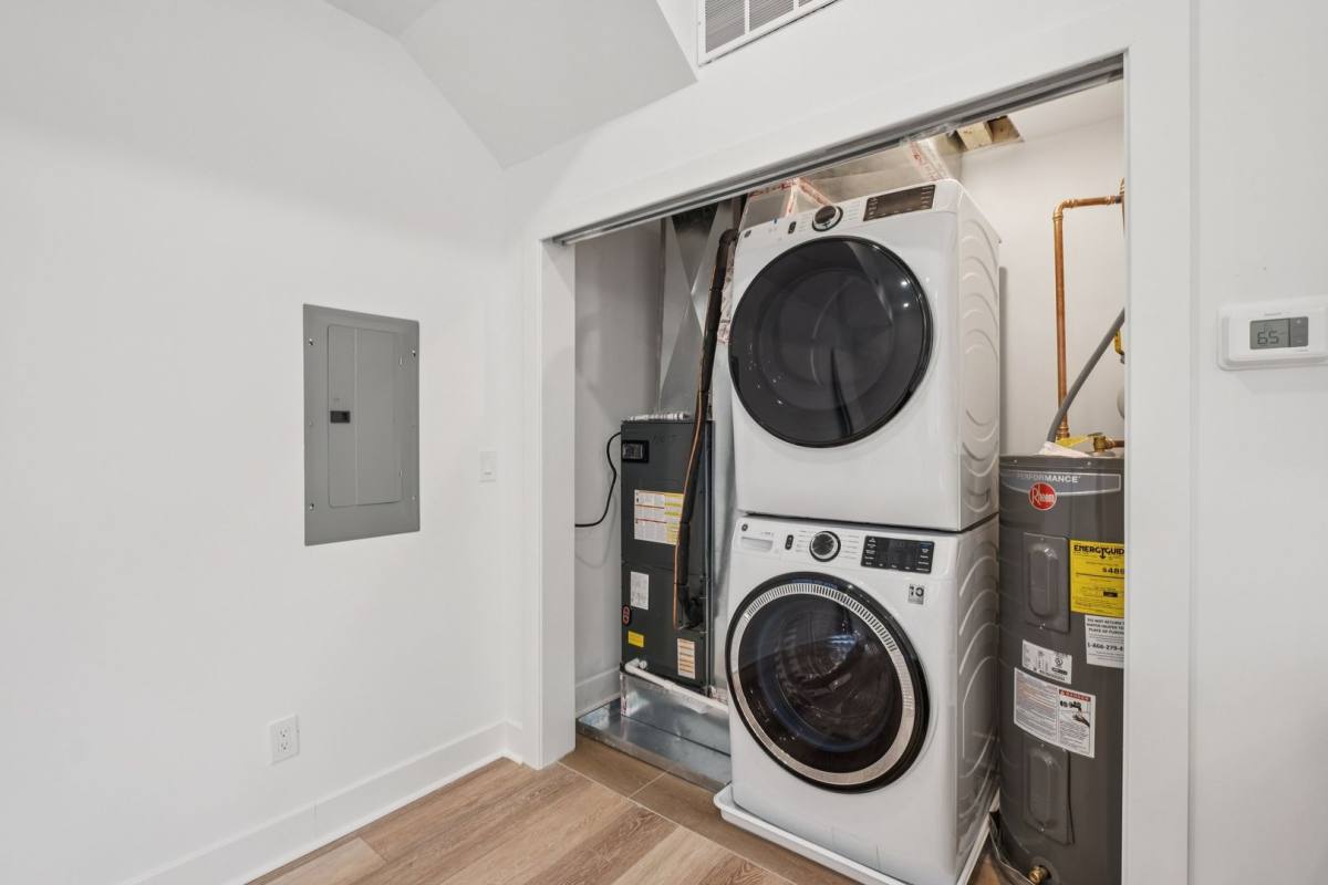 Apartment for rent at 4820 Chester Ave, Philadelphia, PA 19143
