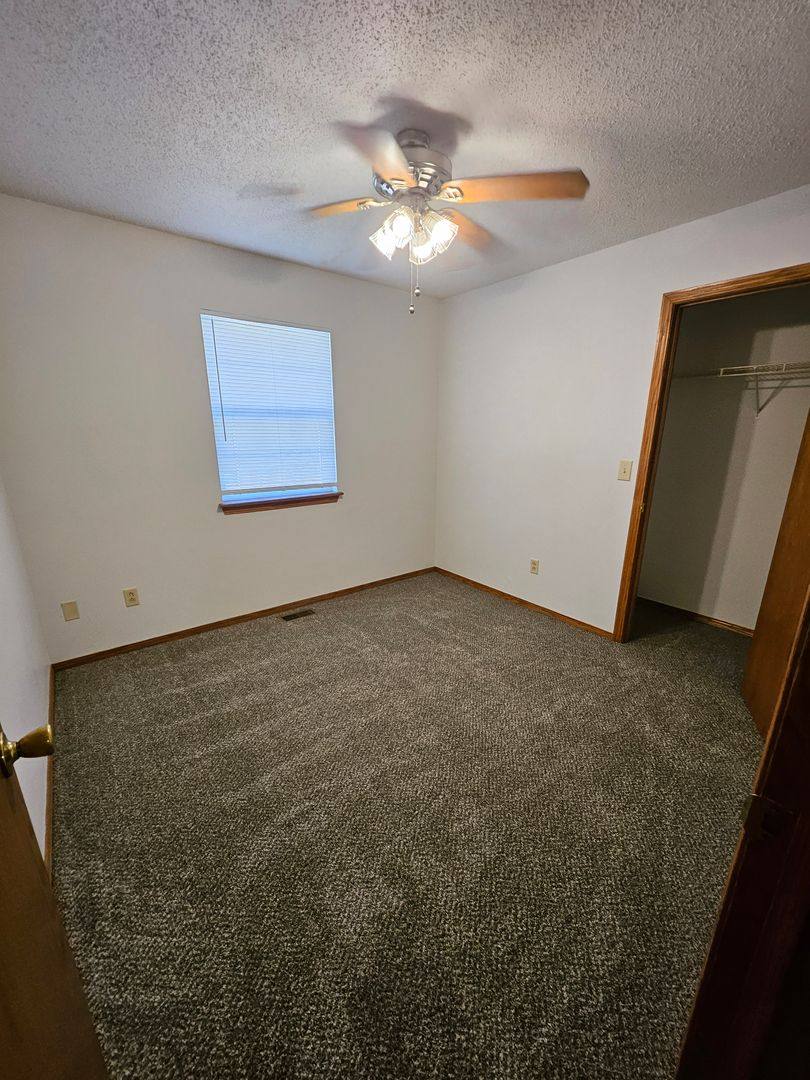 House for rent at 725 Sempire Ave, Joplin, MO 64801
