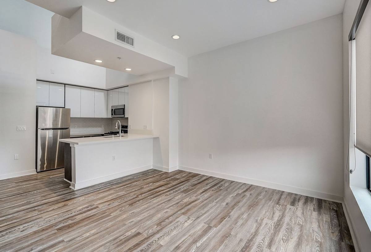 Townhouse for rent at 519 N Normandie, Los Angeles, CA 90004