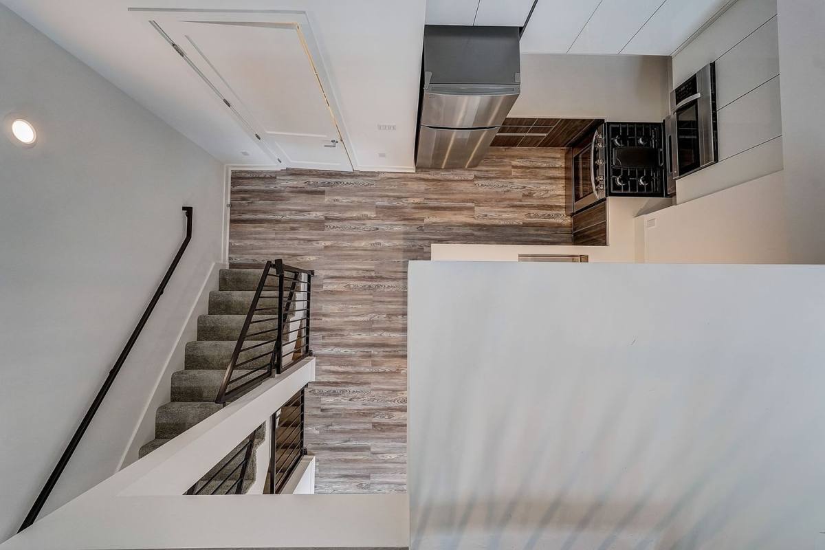 Townhouse for rent at 519 N Normandie, Los Angeles, CA 90004