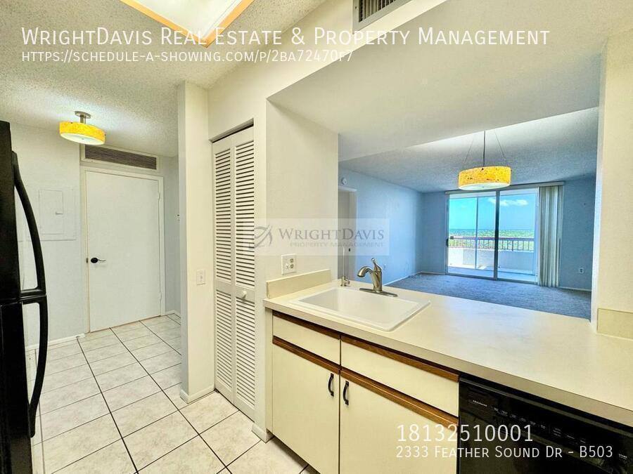 Condo for rent at 2333 Feather Sound Dr, Clearwater, FL 33762