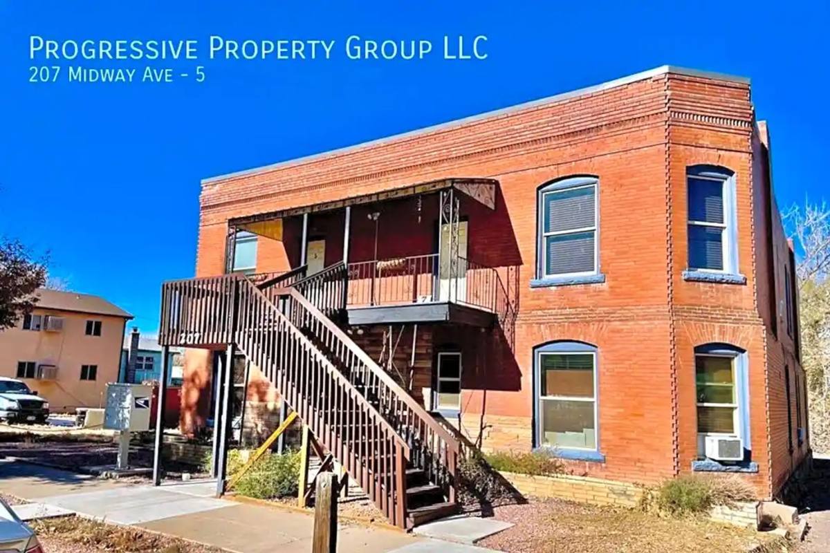 Apartment for rent at 207 Midway Ave, Pueblo, CO 81004