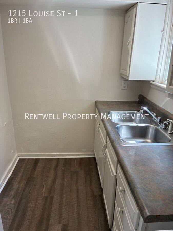 Apartment for rent at 1215 Louise St #1, Homestead, PA 15120