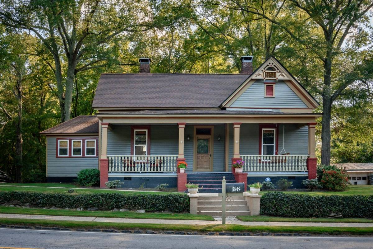 House for rent at 152-A Rivertown Rd, Fairburn, GA 30213