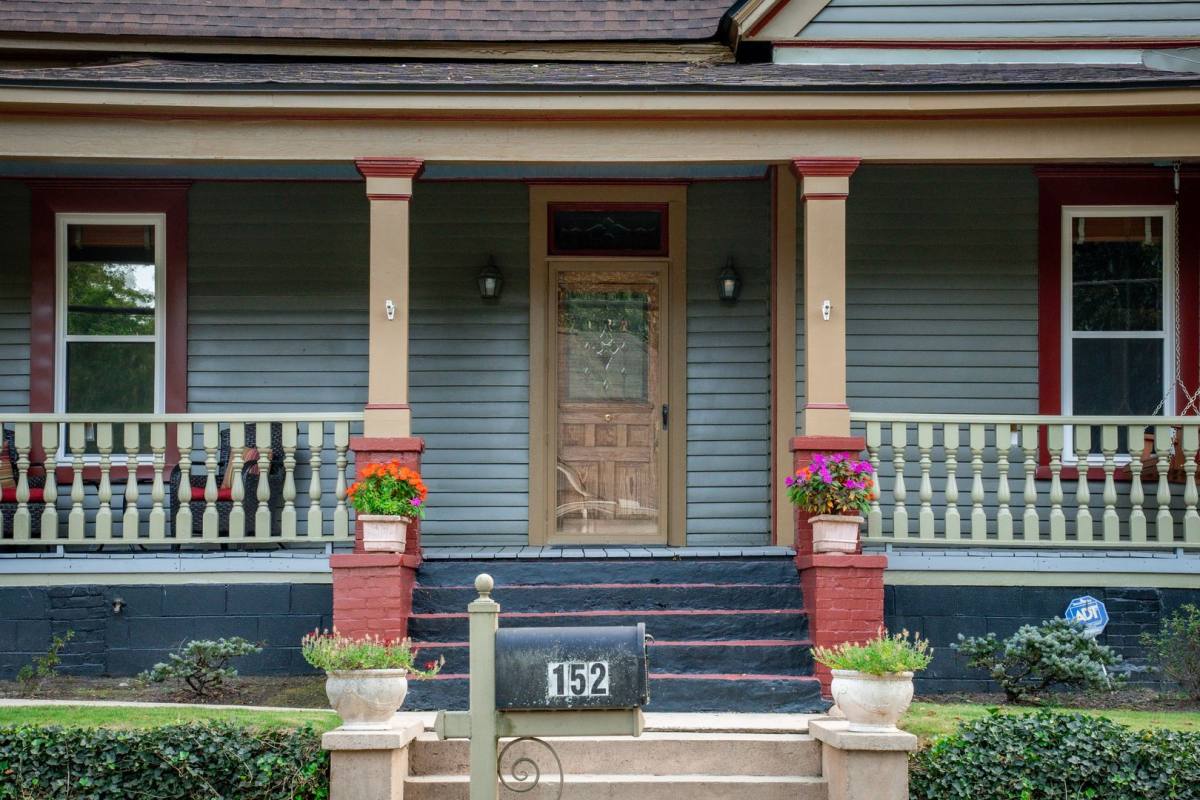 House for rent at 152-A Rivertown Rd, Fairburn, GA 30213