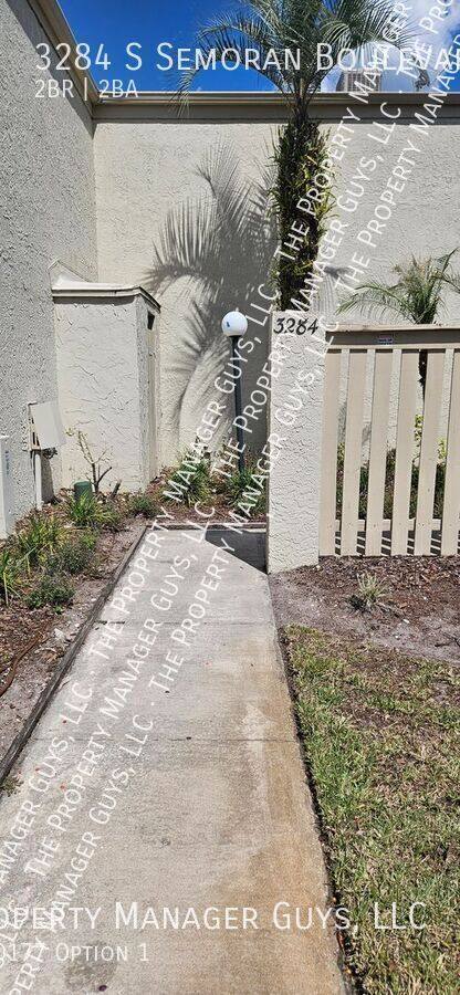 Apartment for rent at 3284 S Semoran Blvd #21, Orlando, FL 32822
