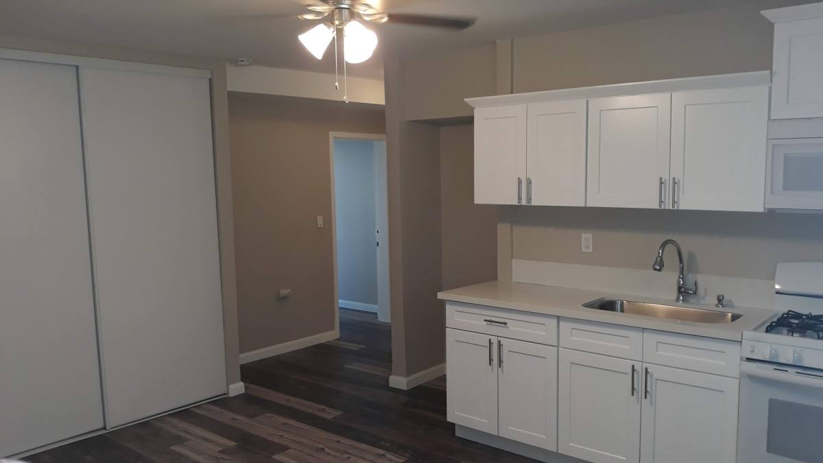 Apartment for rent at 322-330 9th St, San Pedro, CA 90731