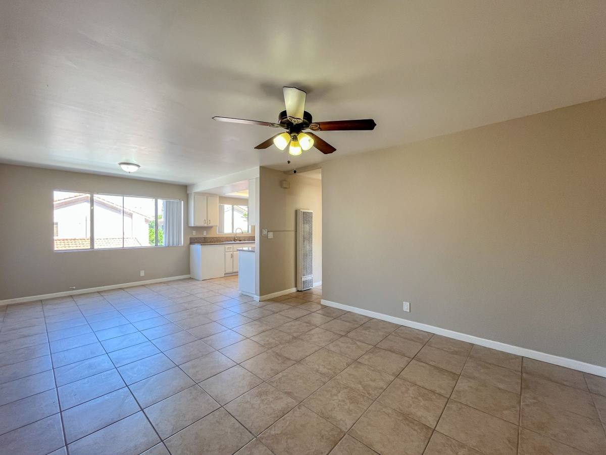 Apartment for rent at 322-330 9th St, San Pedro, CA 90731