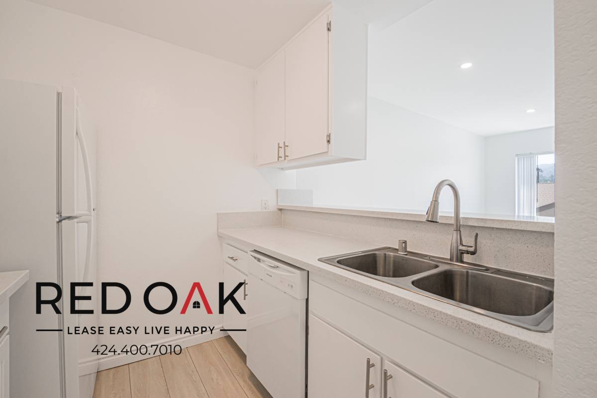 Condo for rent at 10285 Tujunga Canyon Blvd #205, Tujunga, CA 91042