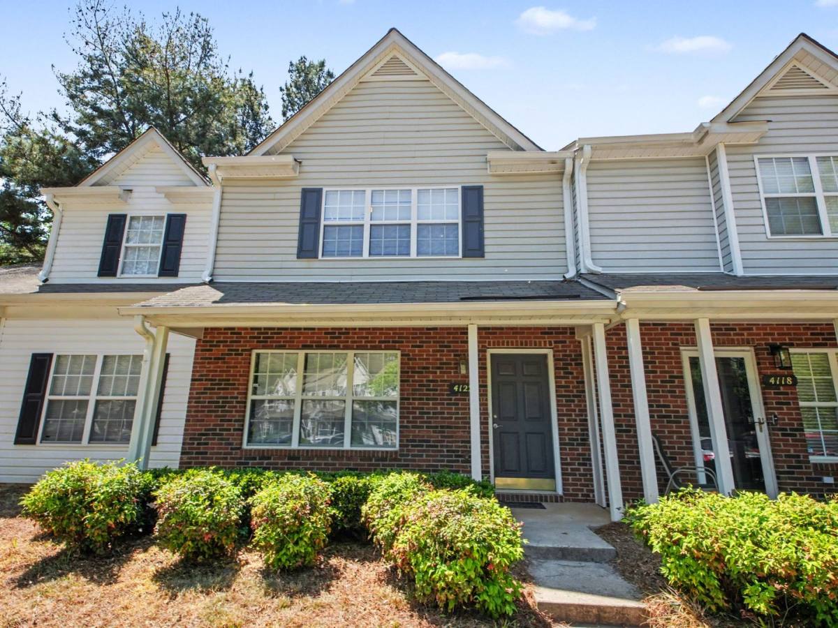 Townhouse for rent at 4122 Birch Leaf Court, Charlotte, NC 28215
