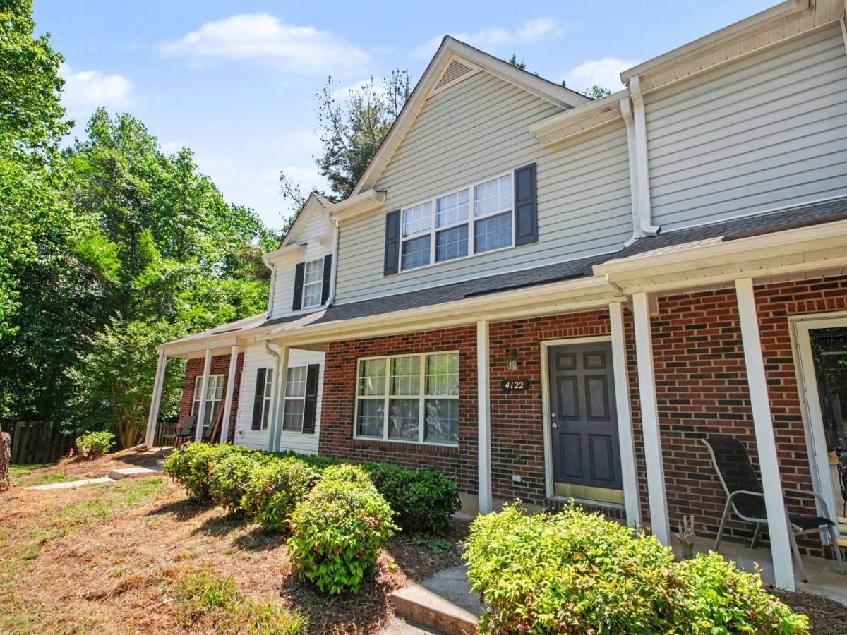 Townhouse for rent at 4122 Birch Leaf Court, Charlotte, NC 28215