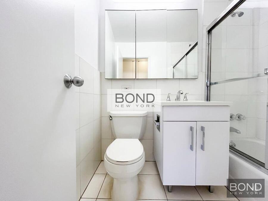 Apartment for rent at 888 Eighth Ave #L, New York, NY 10019