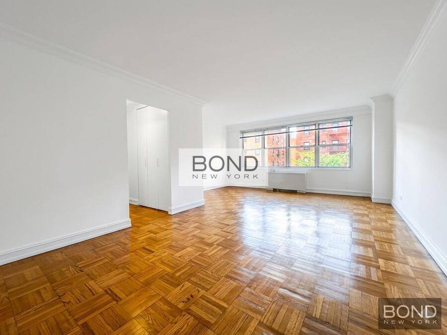 Apartment for rent at 888 Eighth Ave #L, New York, NY 10019