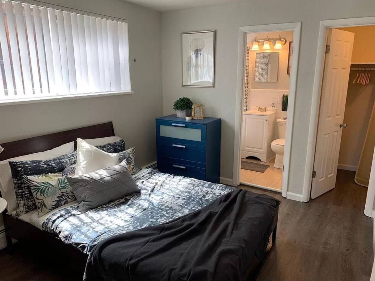 Apartment for rent at 1434 Macon St, Aurora, CO 80010