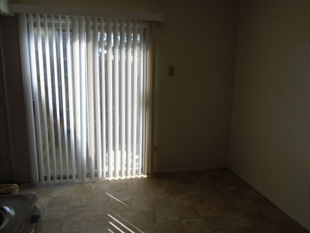 Apartment for rent at 4720 Buckley Way, 1-12, Bakersfield, CA 93309