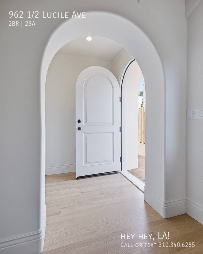 Apartment for rent at 962 1 2 Lucile Ave, Los Angeles, CA 90026