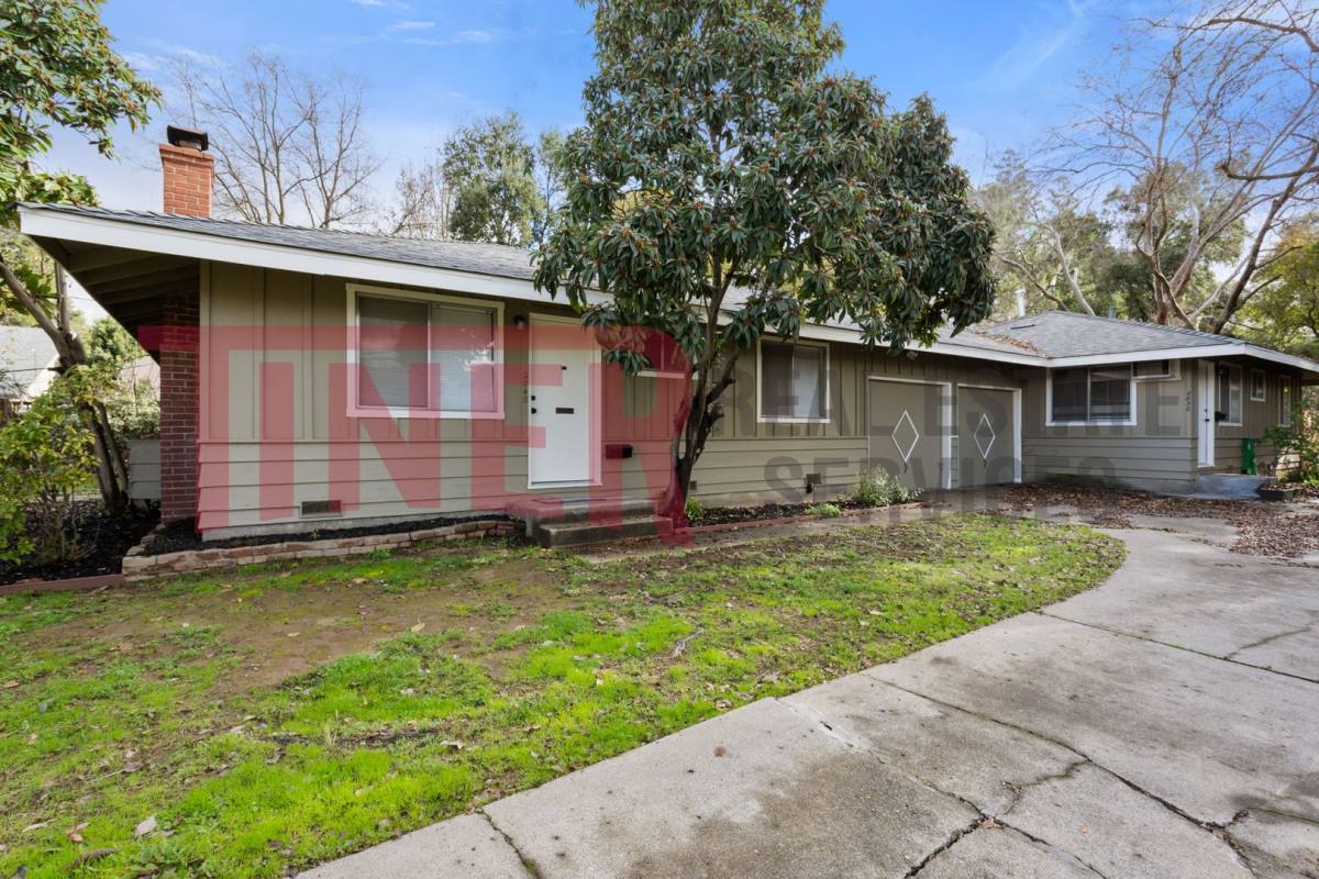 House for rent at 2848 Clover Lane, Sacramento, CA 95821