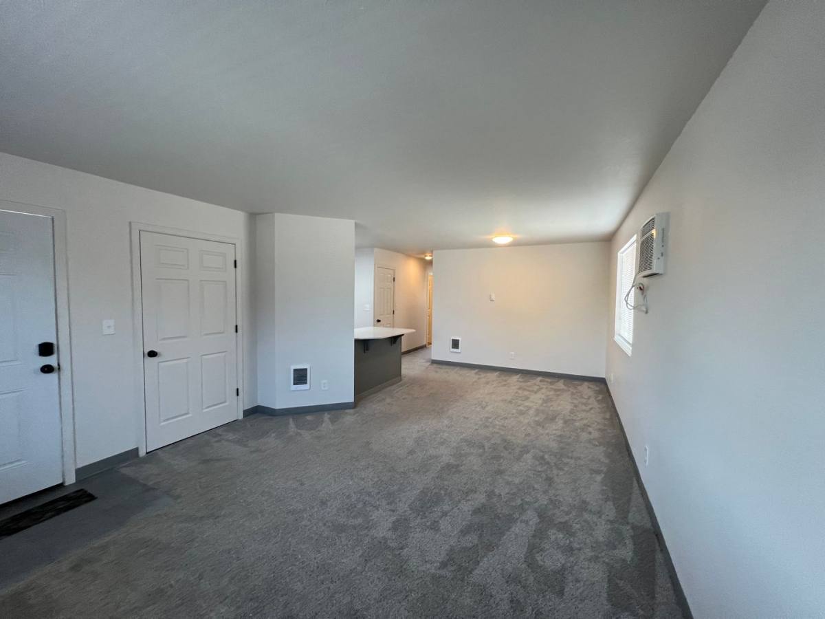 Apartment for rent at 806 E White Birch Ave, Ellensburg, WA 98926