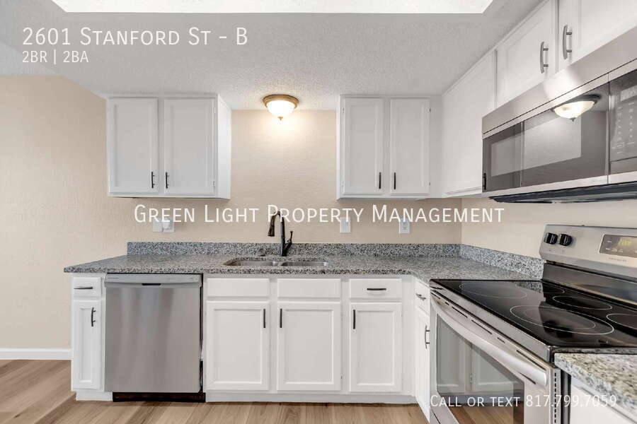 Apartment for rent at 2601 Stanford St #B, Rowlett, TX 75088