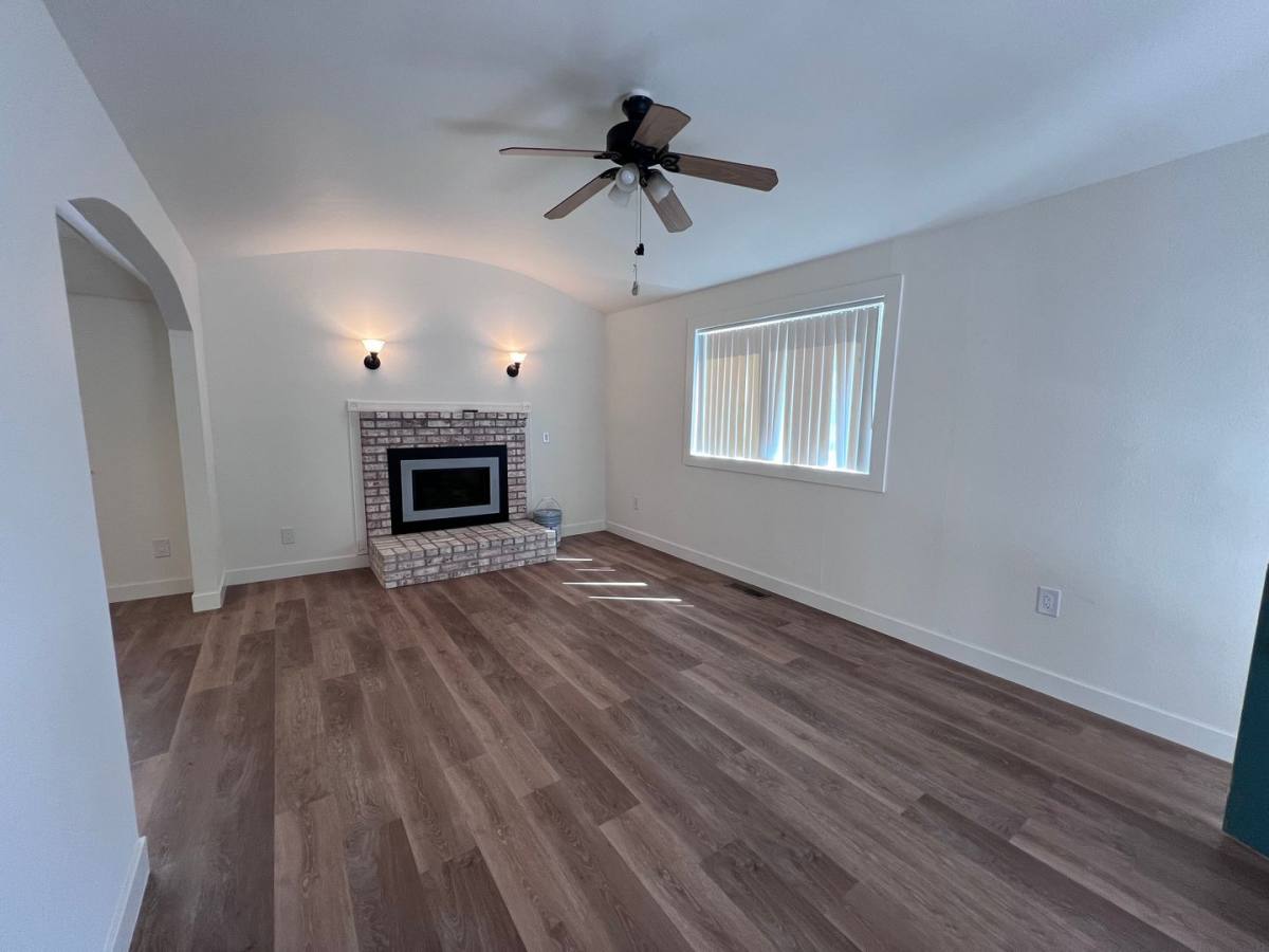 House for rent at 1829 Burnett Way, Sacramento, CA 95818