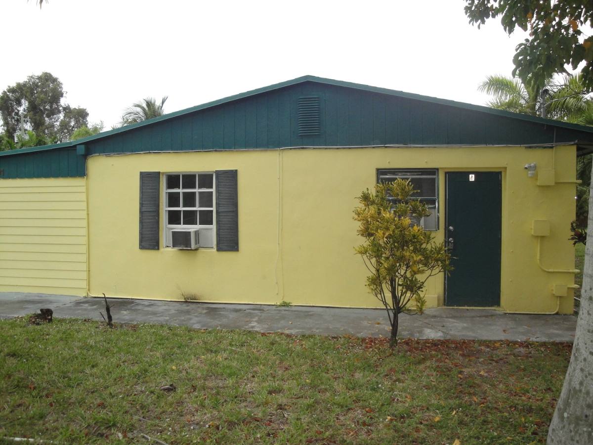 Apartment for rent at 1101 Summer St #A, Lake Worth, FL 33461