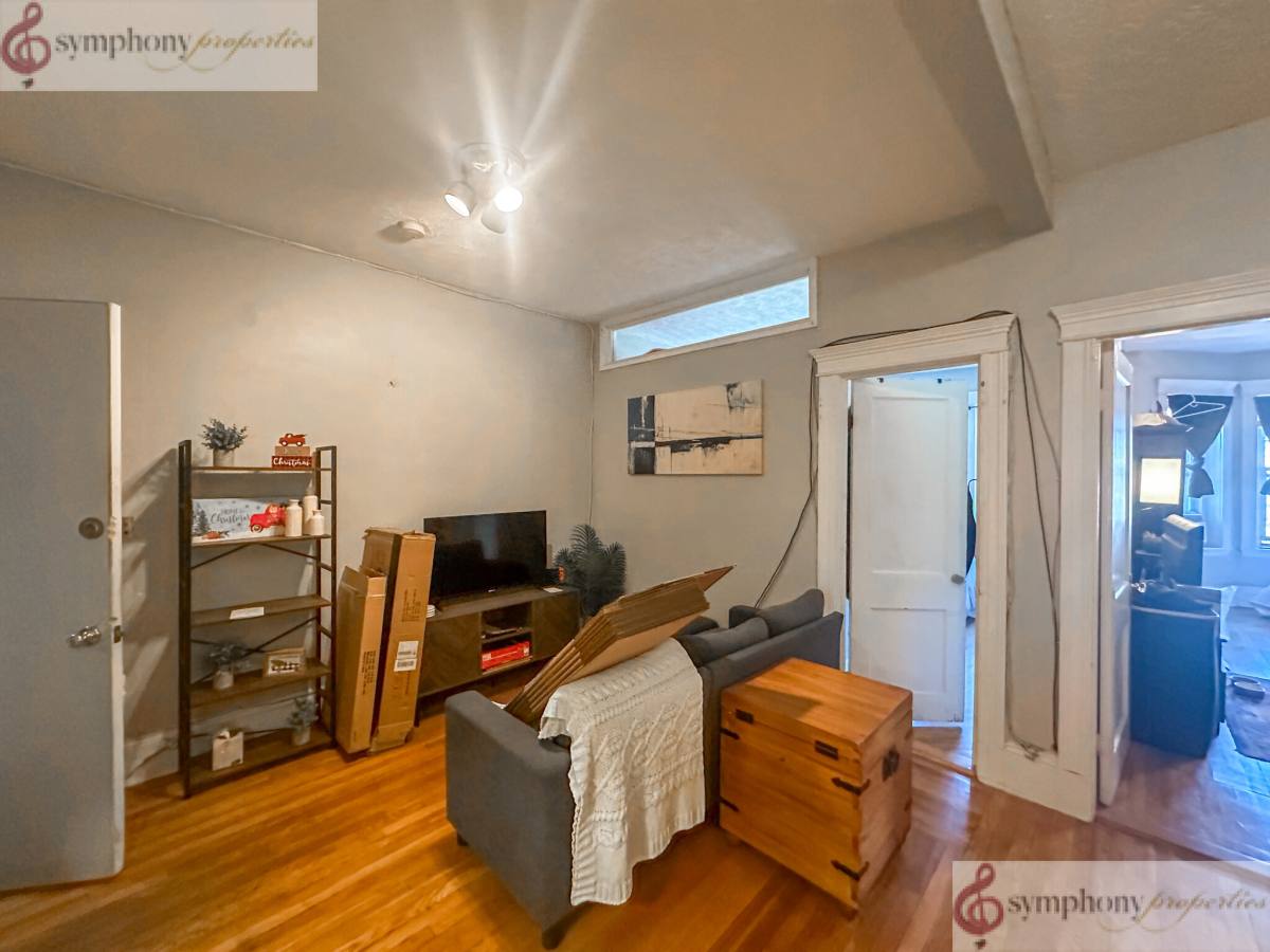 Apartment for rent at 1870 Commonwealth Ave #5, Brighton, MA 02135
