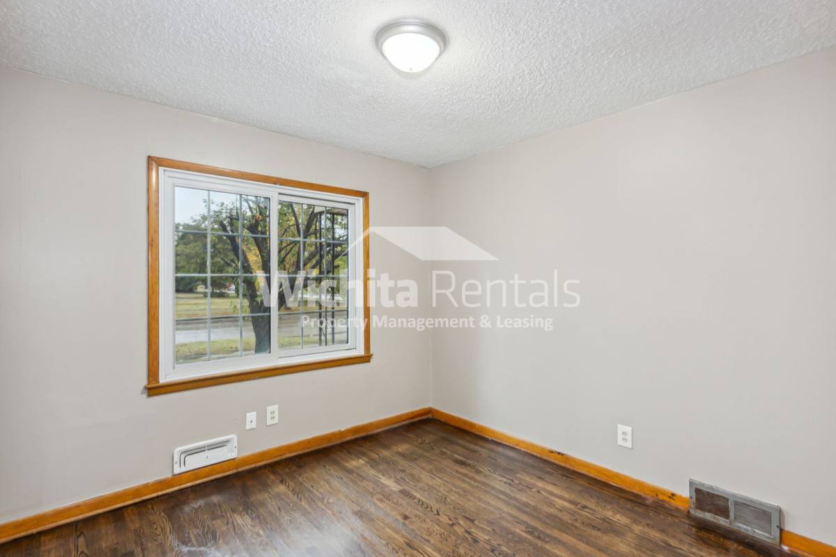 House for rent at 2920 W Taft, Wichita, KS 67217