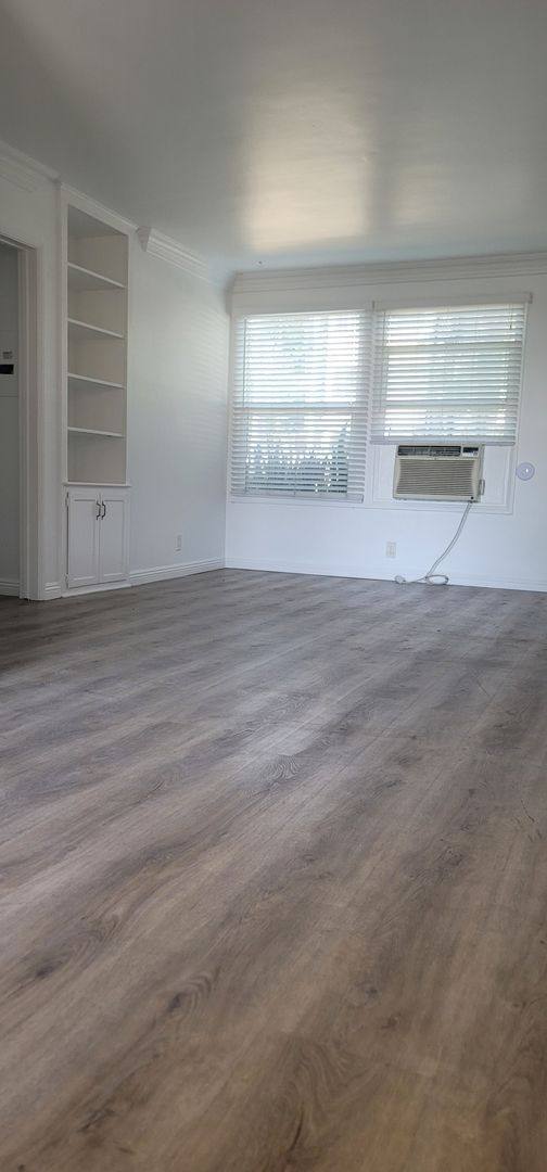 Apartment for rent at 1645 N Vista St, Los Angeles, CA 90046