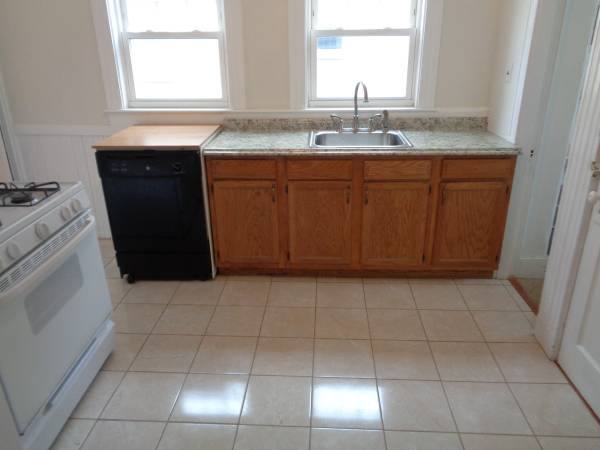 House for rent at 16 Grove St #1, Belmont, MA 02478