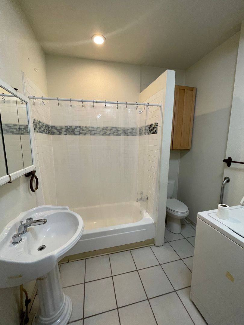 Apartment for rent at 207 Midway Ave #4, Pueblo, CO 81004