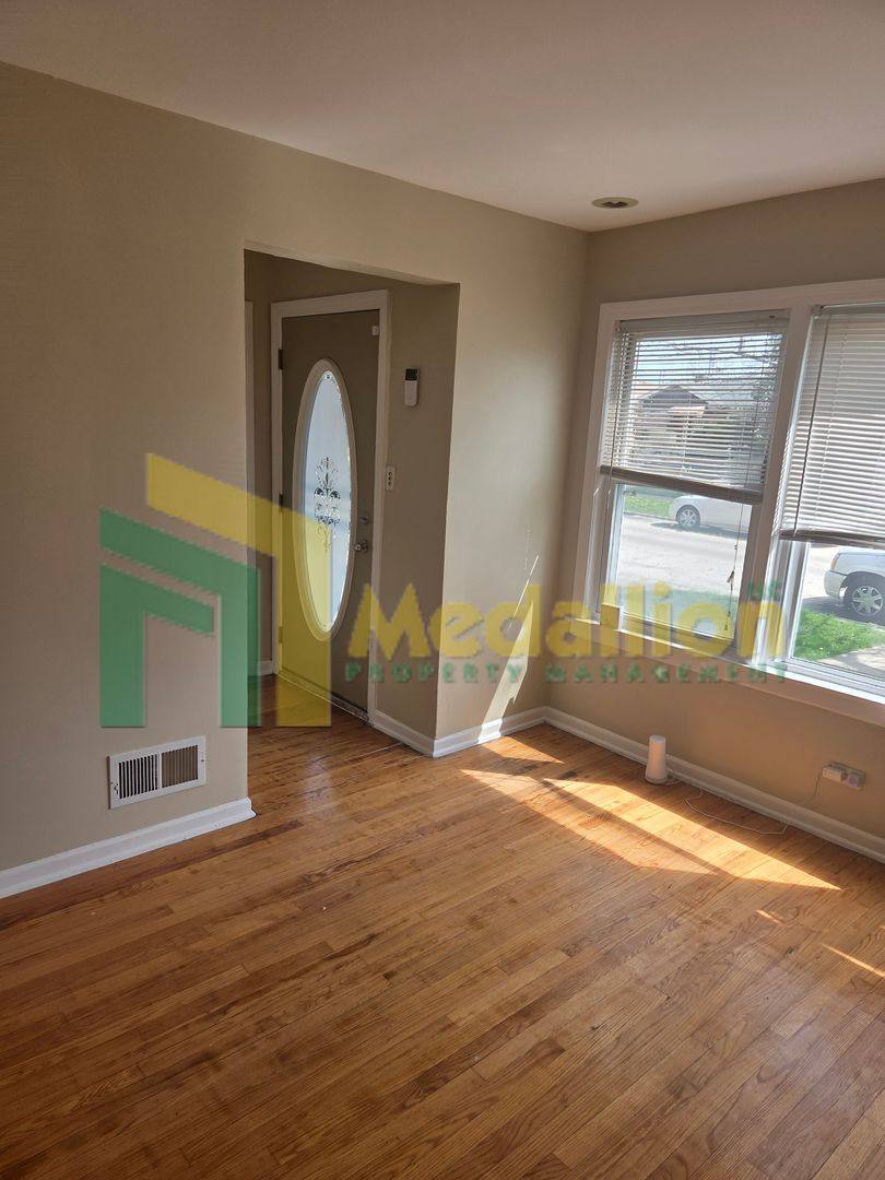 House for rent at 11004 S Eberhart Ave, Chicago, IL 60628