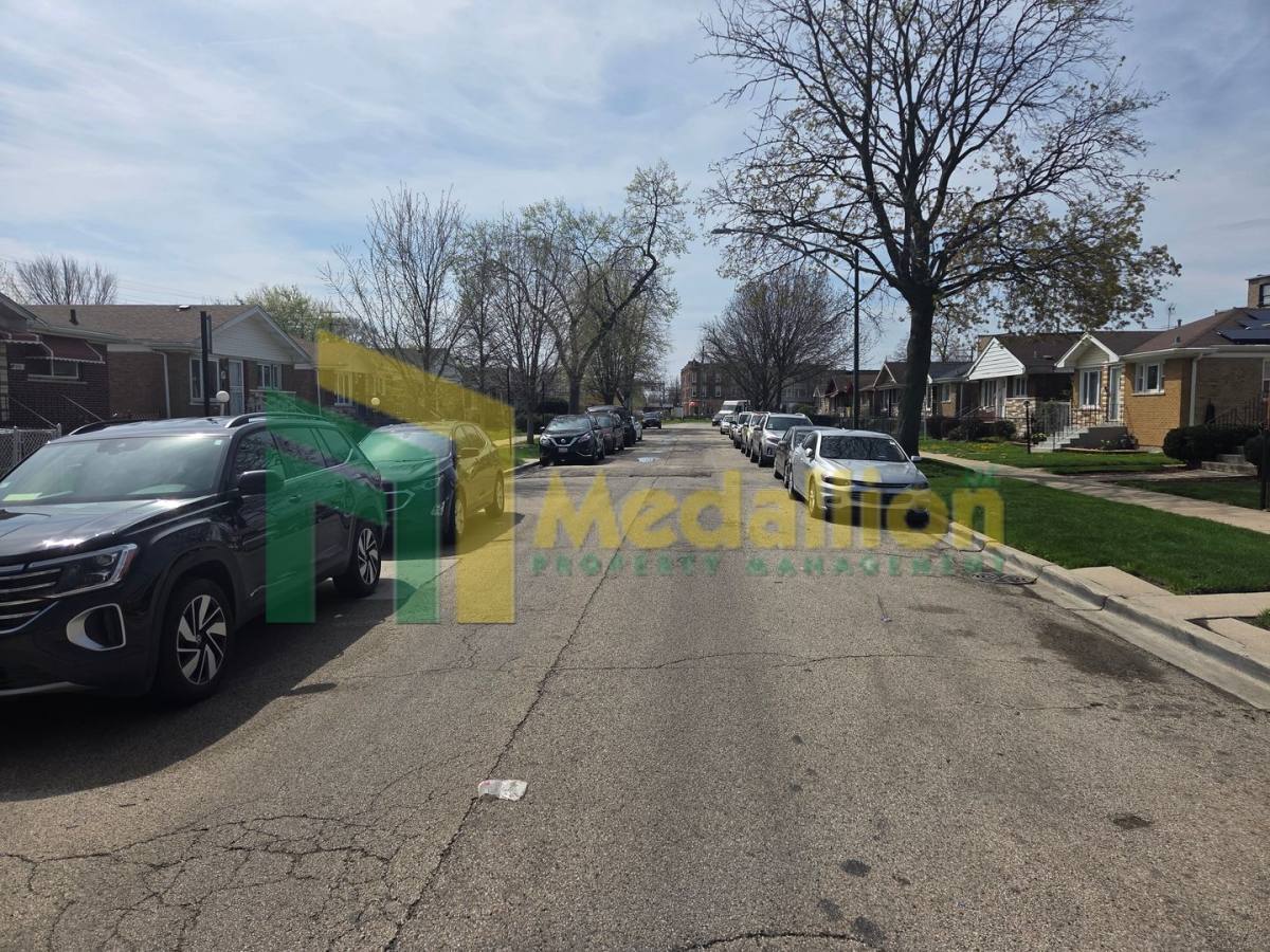 House for rent at 11004 S Eberhart Ave, Chicago, IL 60628