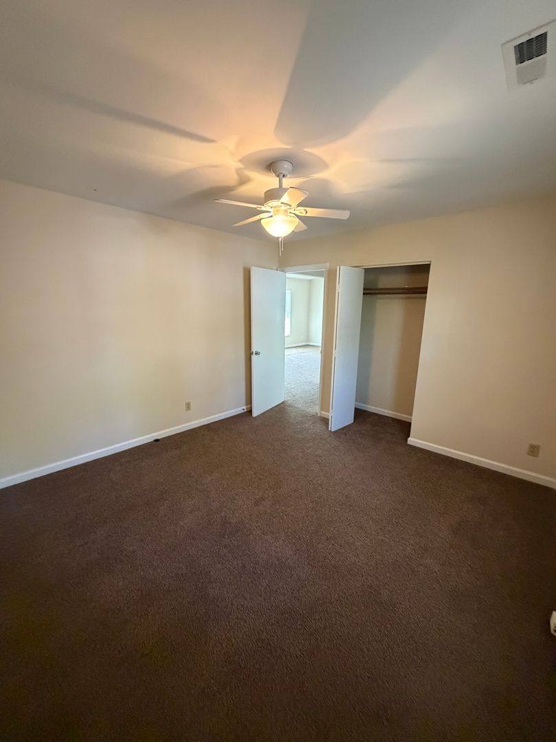 Condo for rent at 121 Westview Dr, Carrboro, NC 27510