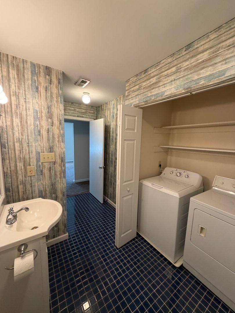 Condo for rent at 121 Westview Dr, Carrboro, NC 27510