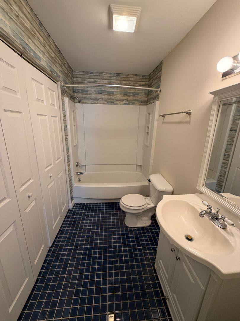 Condo for rent at 121 Westview Dr, Carrboro, NC 27510