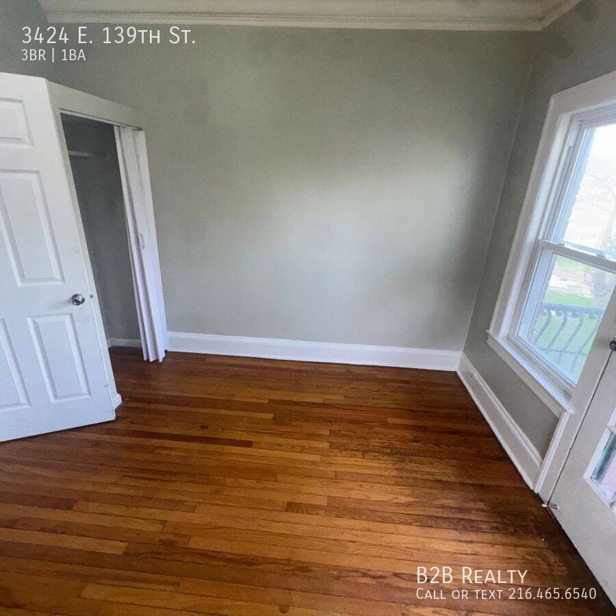 Apartment for rent at 3424 E 139th St, Cleveland, OH 44120