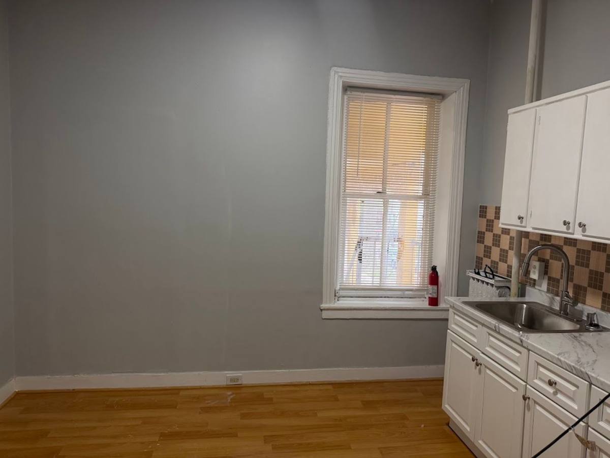 Apartment for rent at 25 S 9th St, Reading, PA 19602