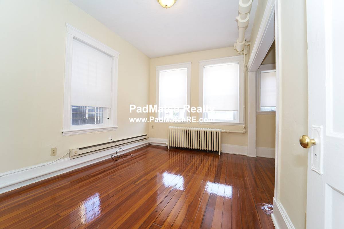 Apartment for rent at 165 Kelton St #1, Allston, MA 02134