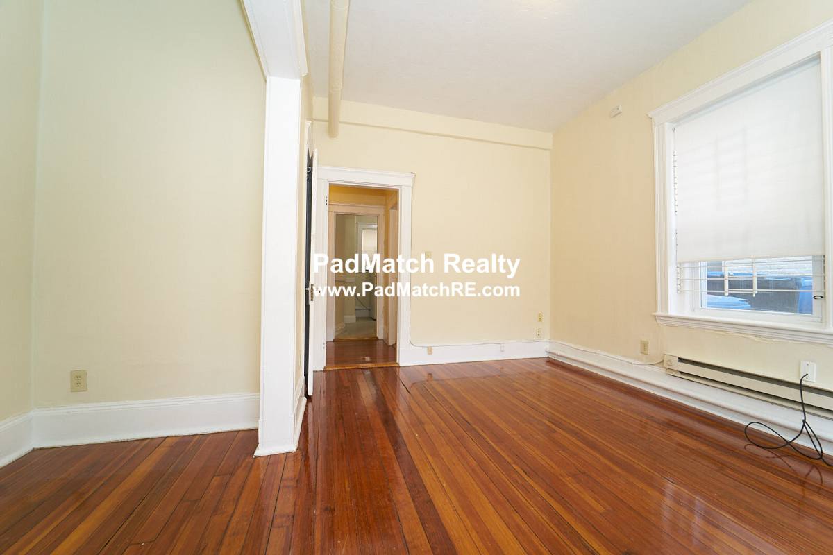 Apartment for rent at 165 Kelton St #1, Allston, MA 02134