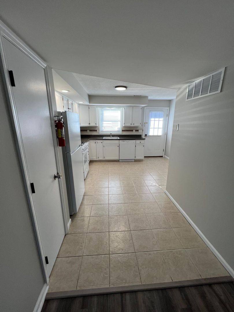 Condo for rent at 711 Hill Rd #I, Wernersville, PA 19565